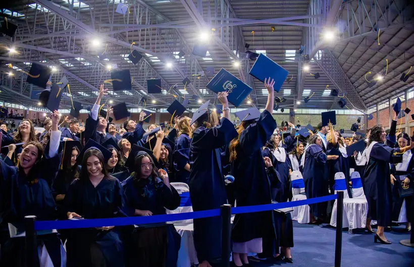 graduaciones-2025